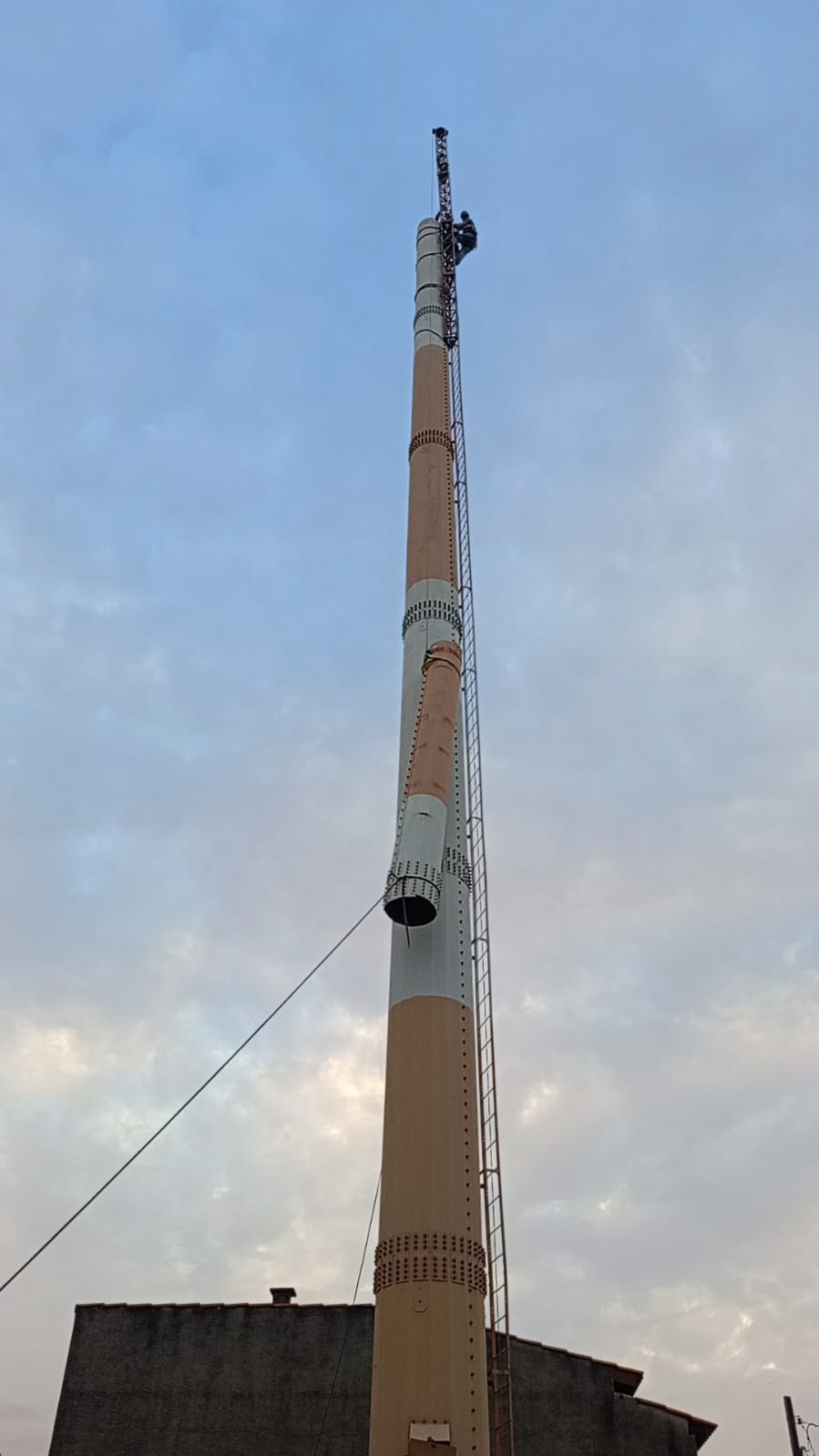 WhatsApp Image 2025-09-29 at 08.04.15 - Copia.jpeg